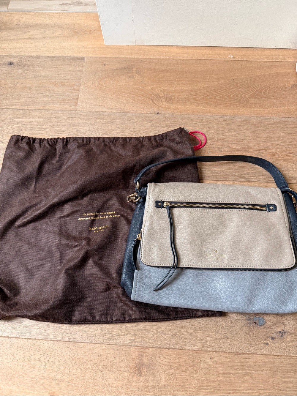 kate spade Three-Tone Leather Messenger Bag in Beige, Light Blue and Navy